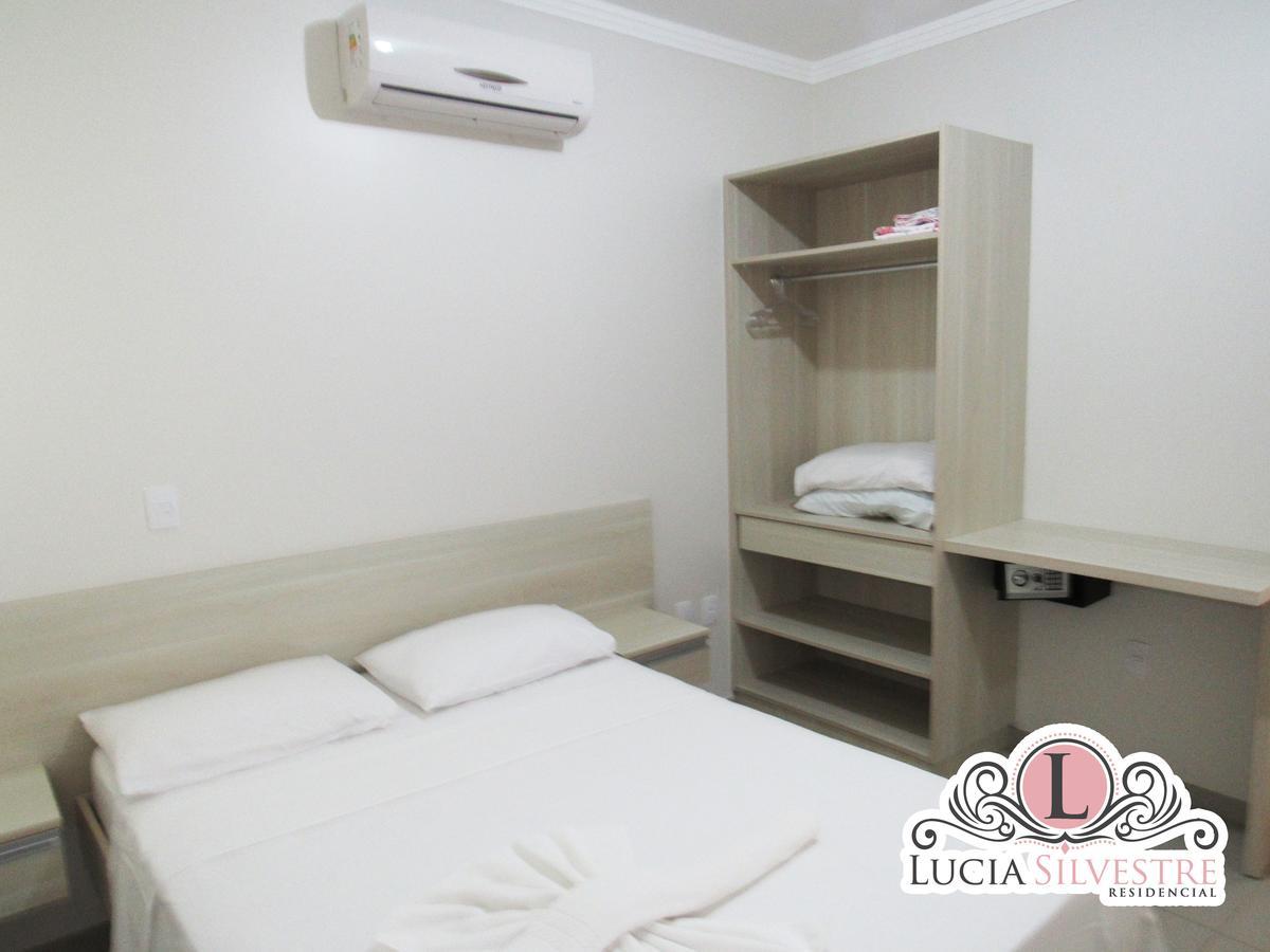 Apartamento Residencial Lúcia Silvestre Florianópolis